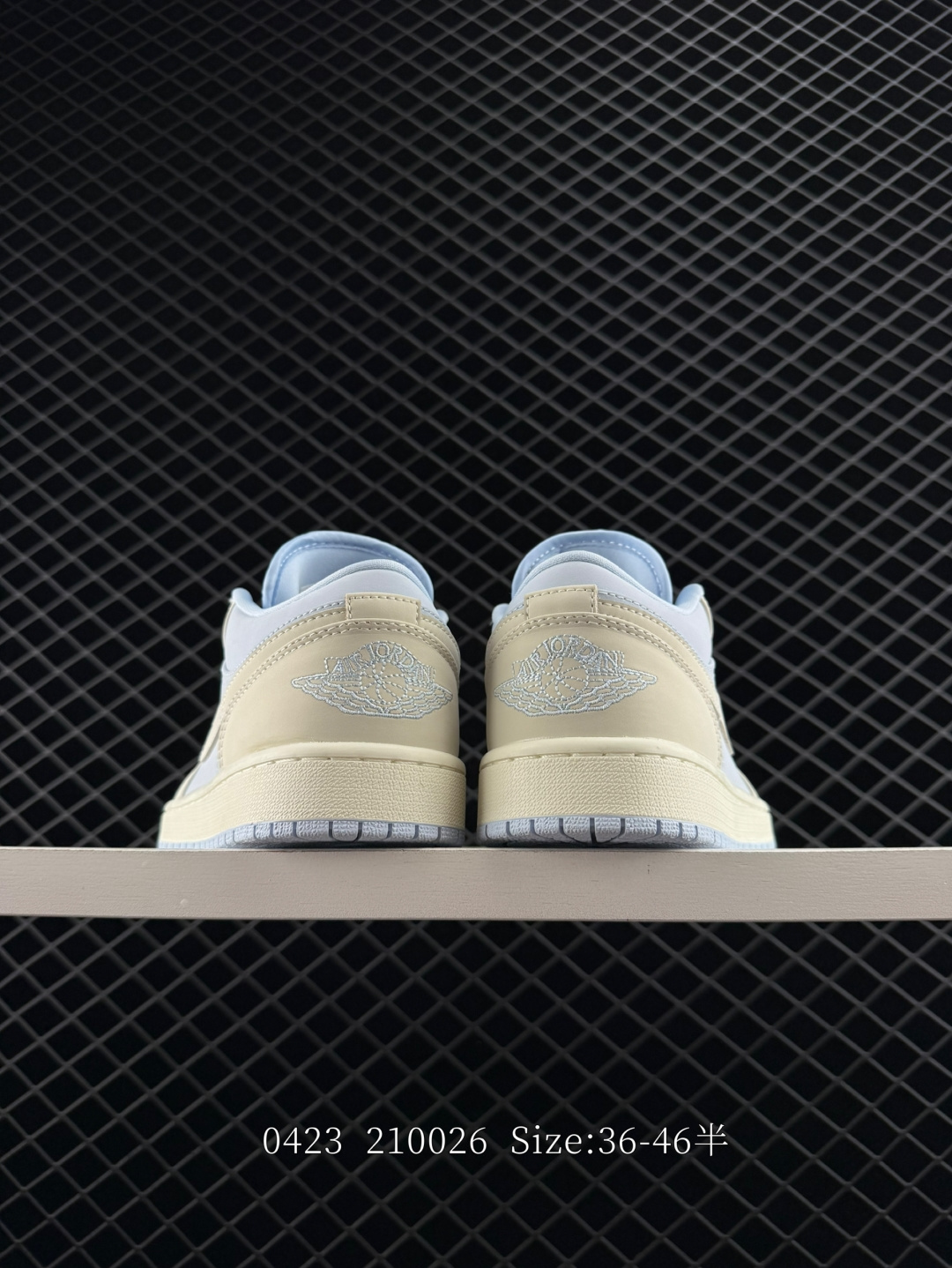 NIKE AIR JORDAN 1 LOW SE AJ1